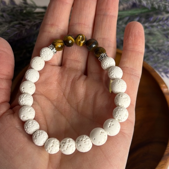 NEW Tigers Eye Essential Oil Diffuser Bracelet White Natural Lava stone - Picture 6 of 8